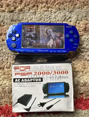 Photo - PSP Avec 30 Jeux Installé Neuf Dans Sa Boîte