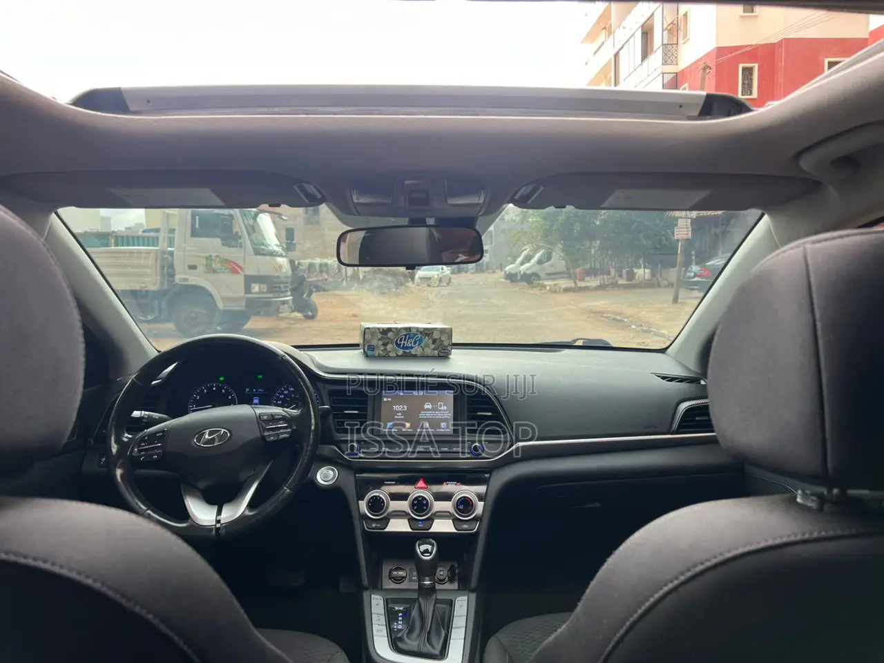 Hyundai Elantra 2020 Noir