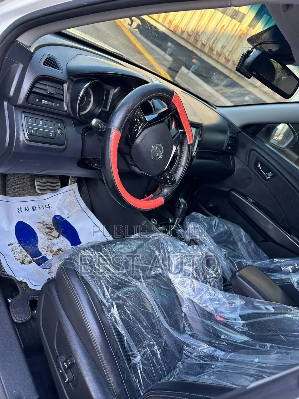 SsangYong Rexton 2018 Blanc