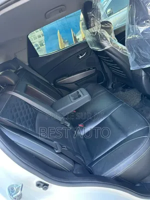 SsangYong Rexton 2018 Blanc