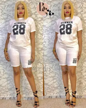 Photo - Ensemble Disponible