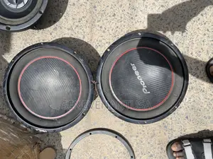 S v U Tl. Adresse:Fadia. Haut Parleur