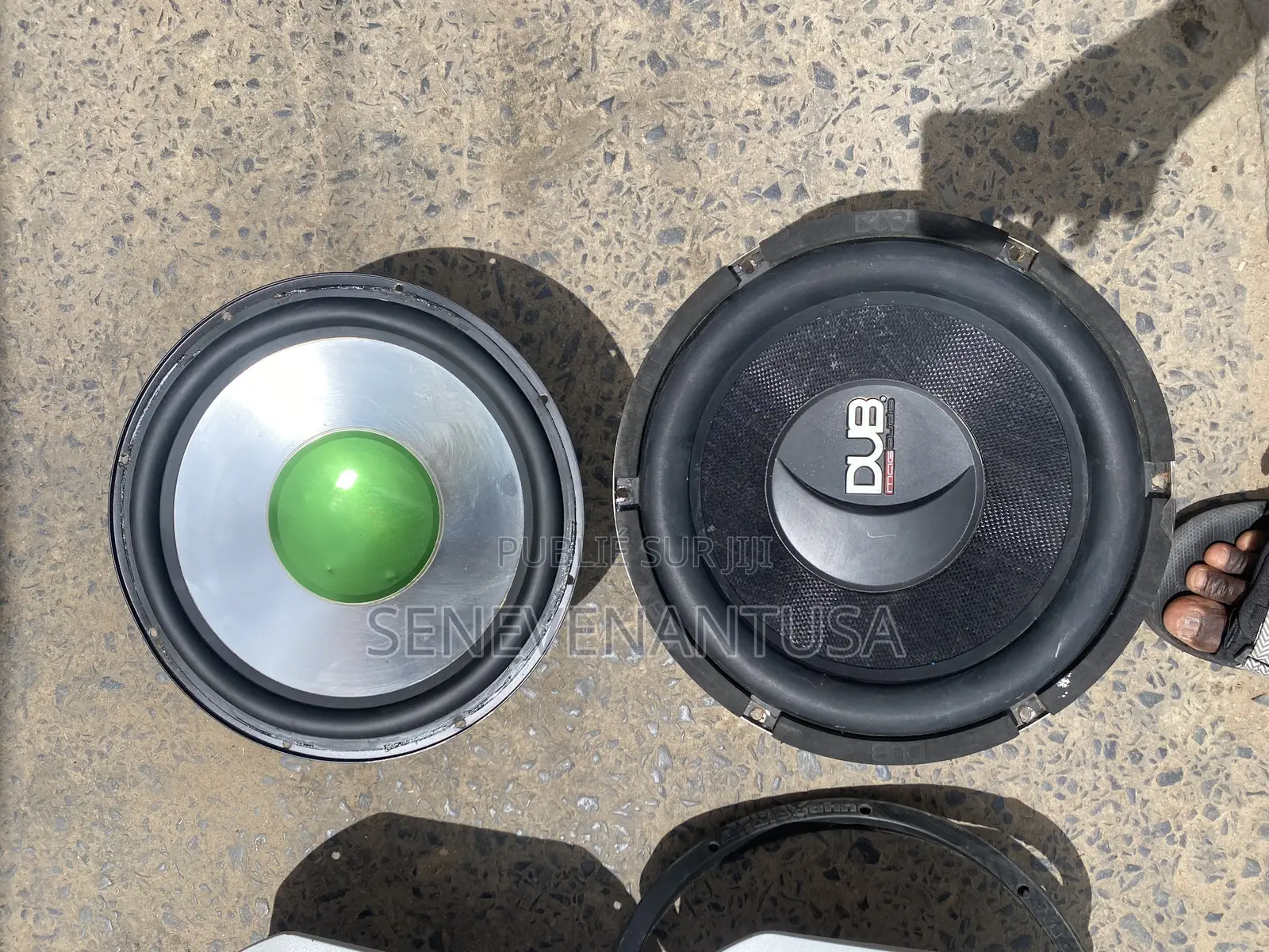 S v U Tl. Adresse:Fadia. Haut Parleur Me