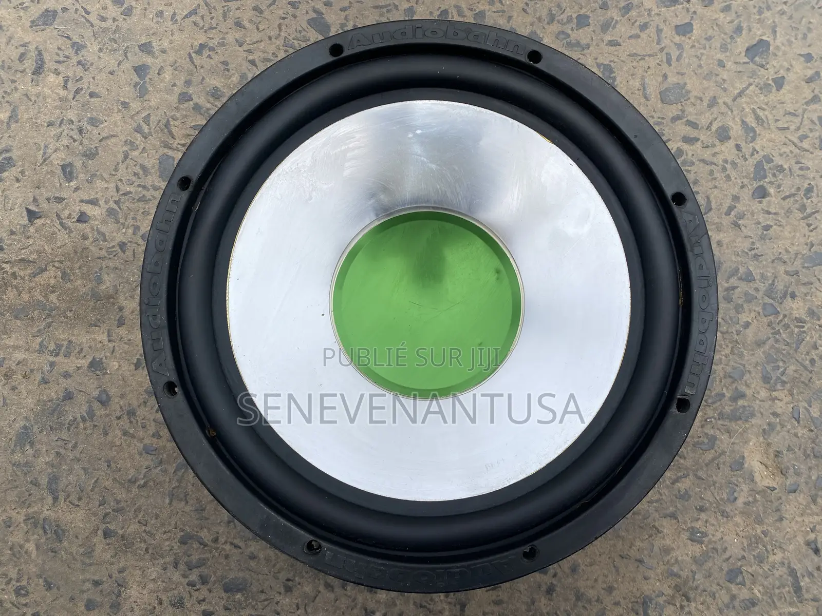 S v U Tl. Adresse:Fadia. Haut Parleur Me