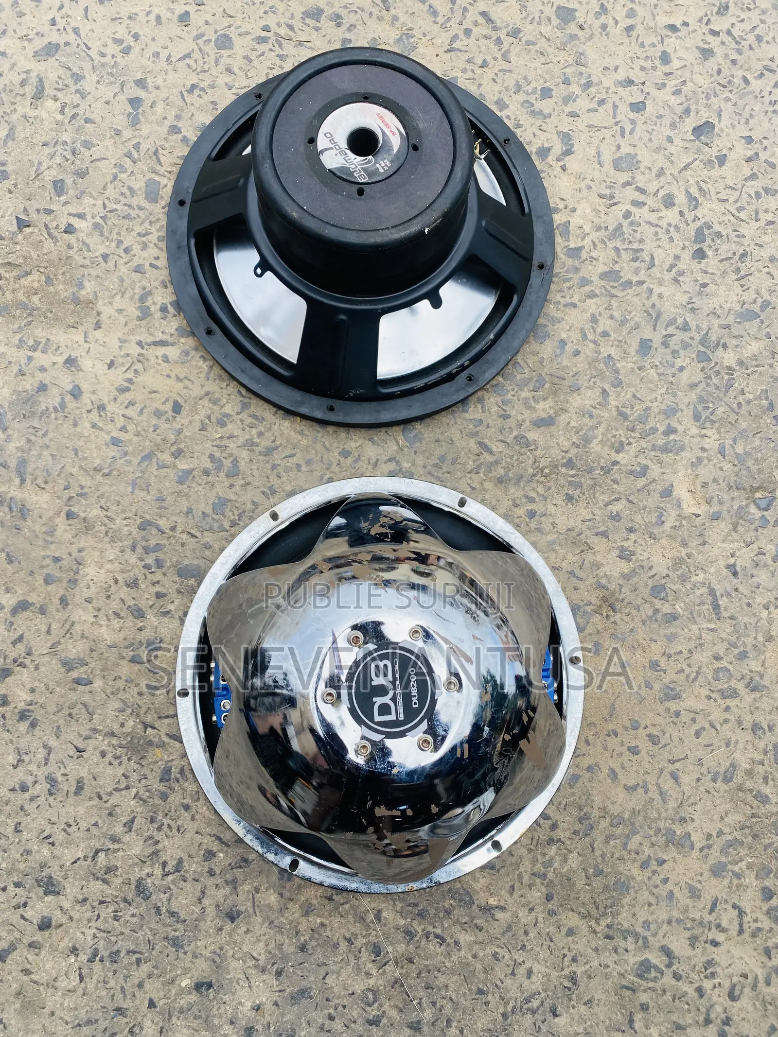 S v U Tl. Adresse:Fadia. Haut Parleur Me