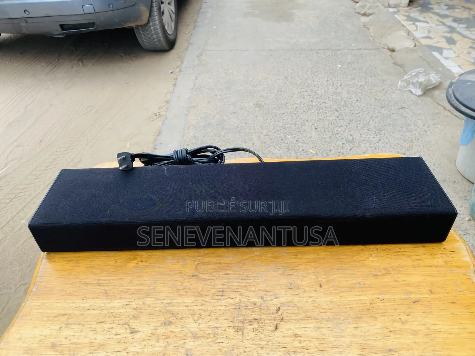 S v U Tl. Adresse:Fadia. Haut Parleurbleu