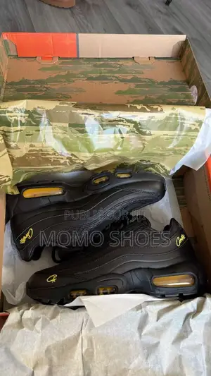 Corteiz X Nike Air Max 95 Sp “Honey Black” – Neuf