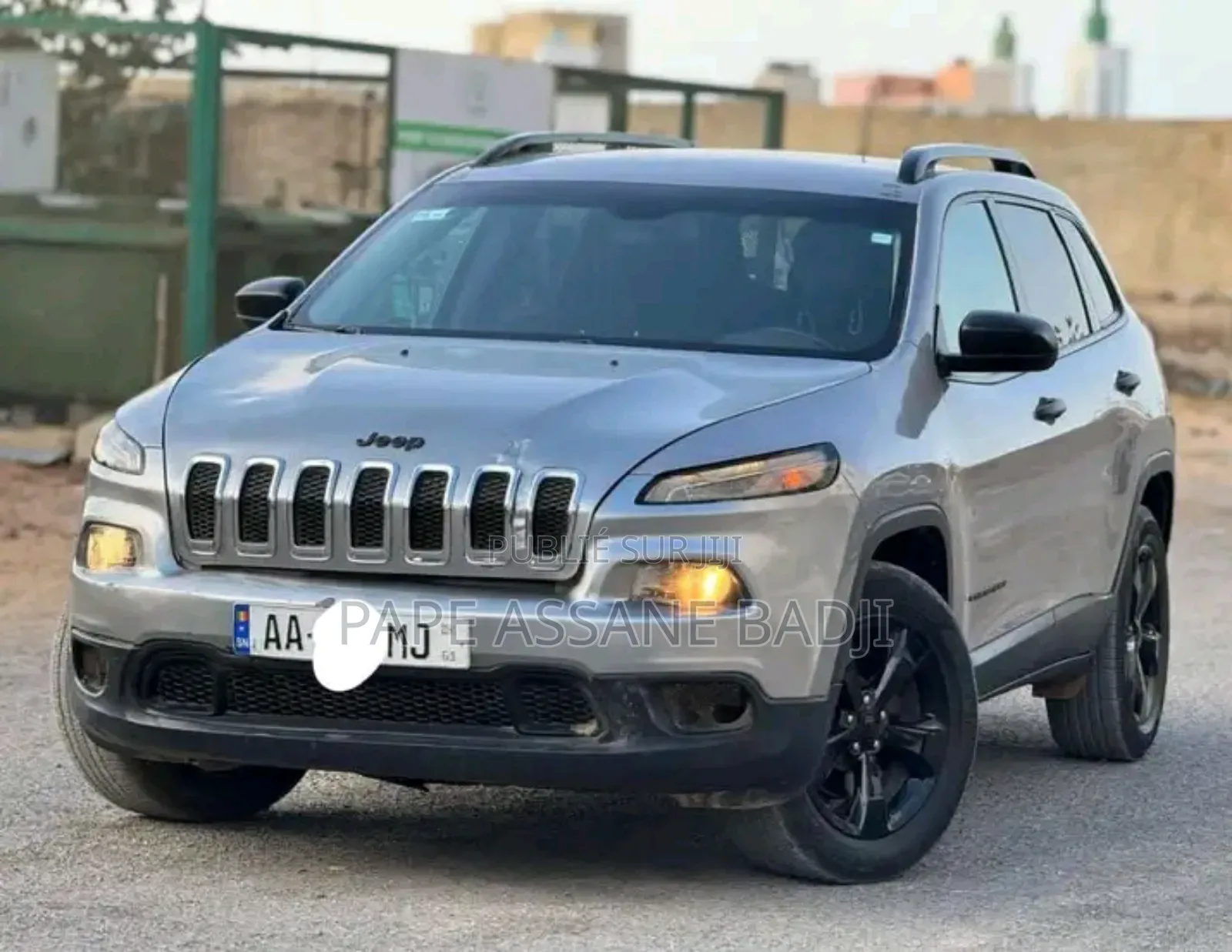 Jeep Cherokee Latitude 4x4 2017 Argenté