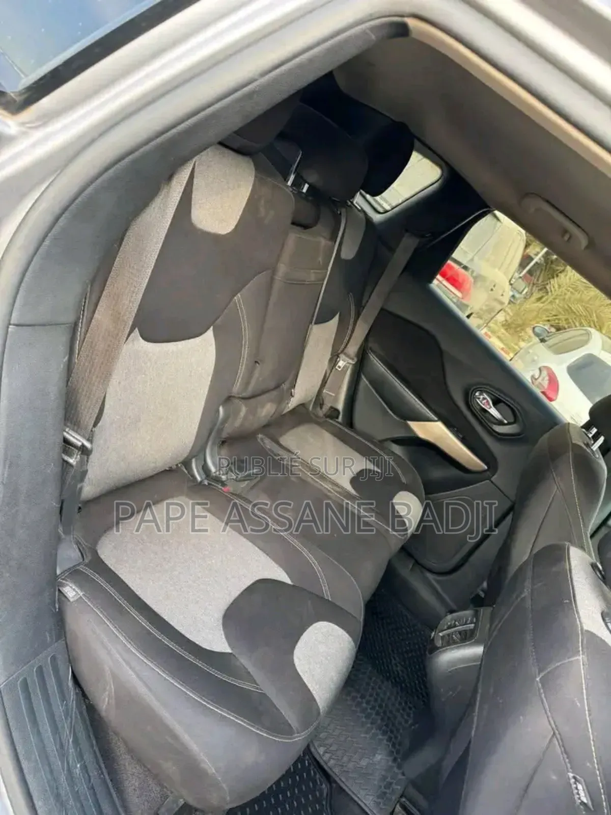 Jeep Cherokee Latitude 4x4 2017 Argenté