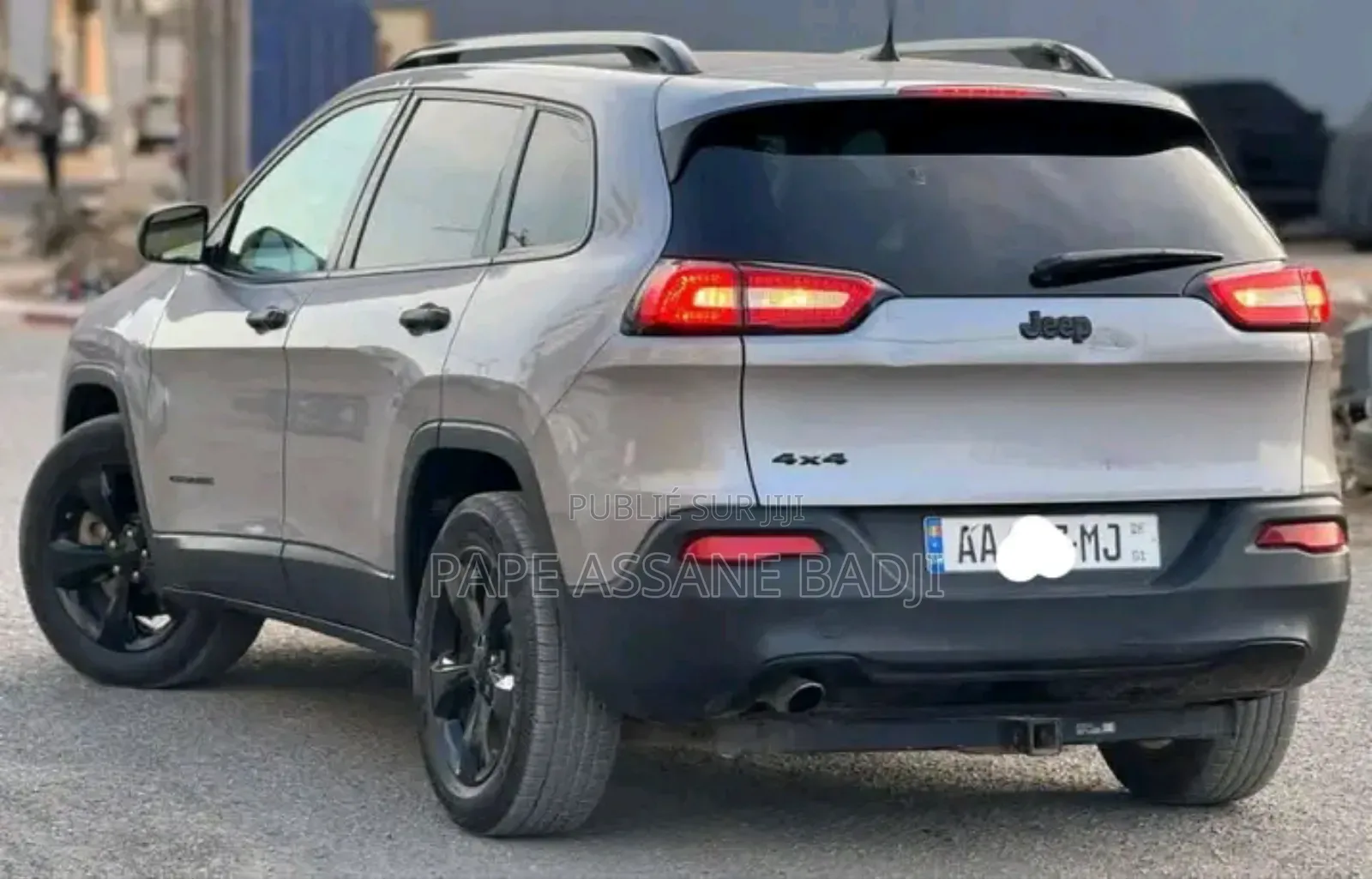 Jeep Cherokee Latitude 4x4 2017 Argenté