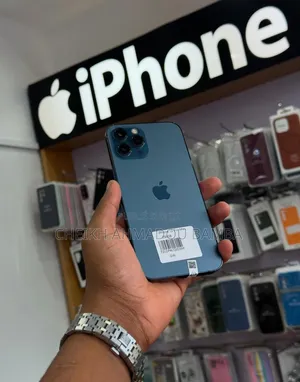 Photo - New Pomme iPhone 12 Pro Max 128 GB Bleu