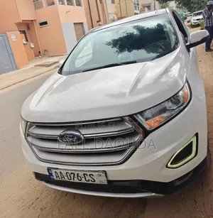 Photo - Ford Edge 2016 Blanc