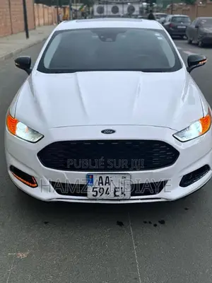 Photo - Ford Fusion 2014 Blanc