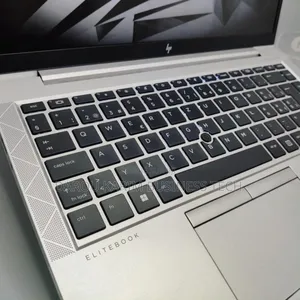 New Ordinateur Portable HP EliteBook 845 G7 16GB AMD Ryzen 5 SSD 512GB