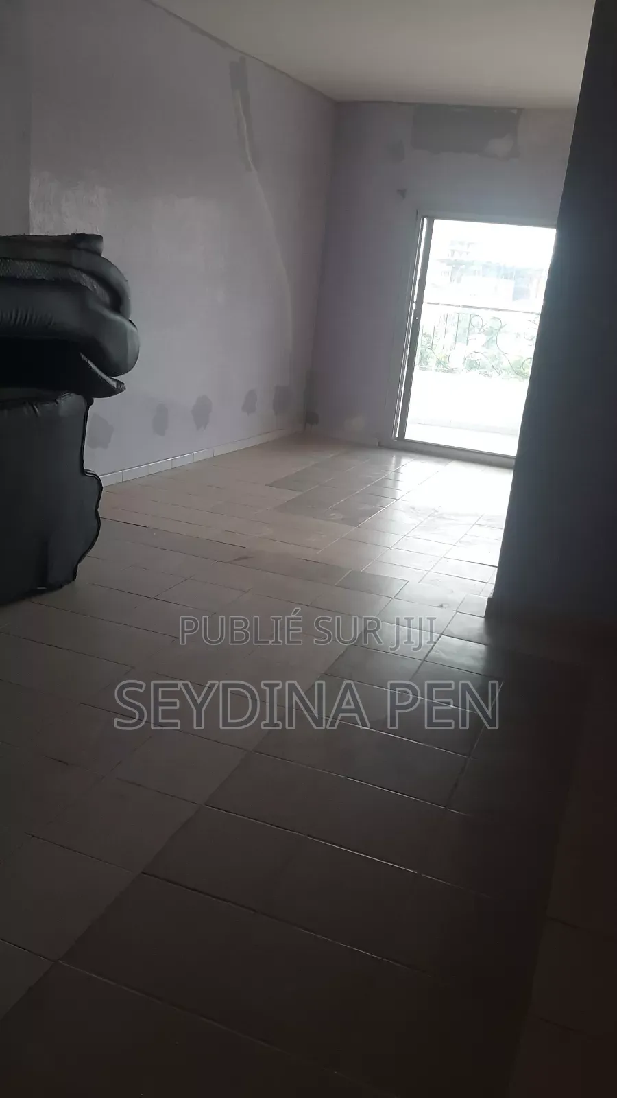 1chbre Appartement dans Green Building, Almadies à Louer