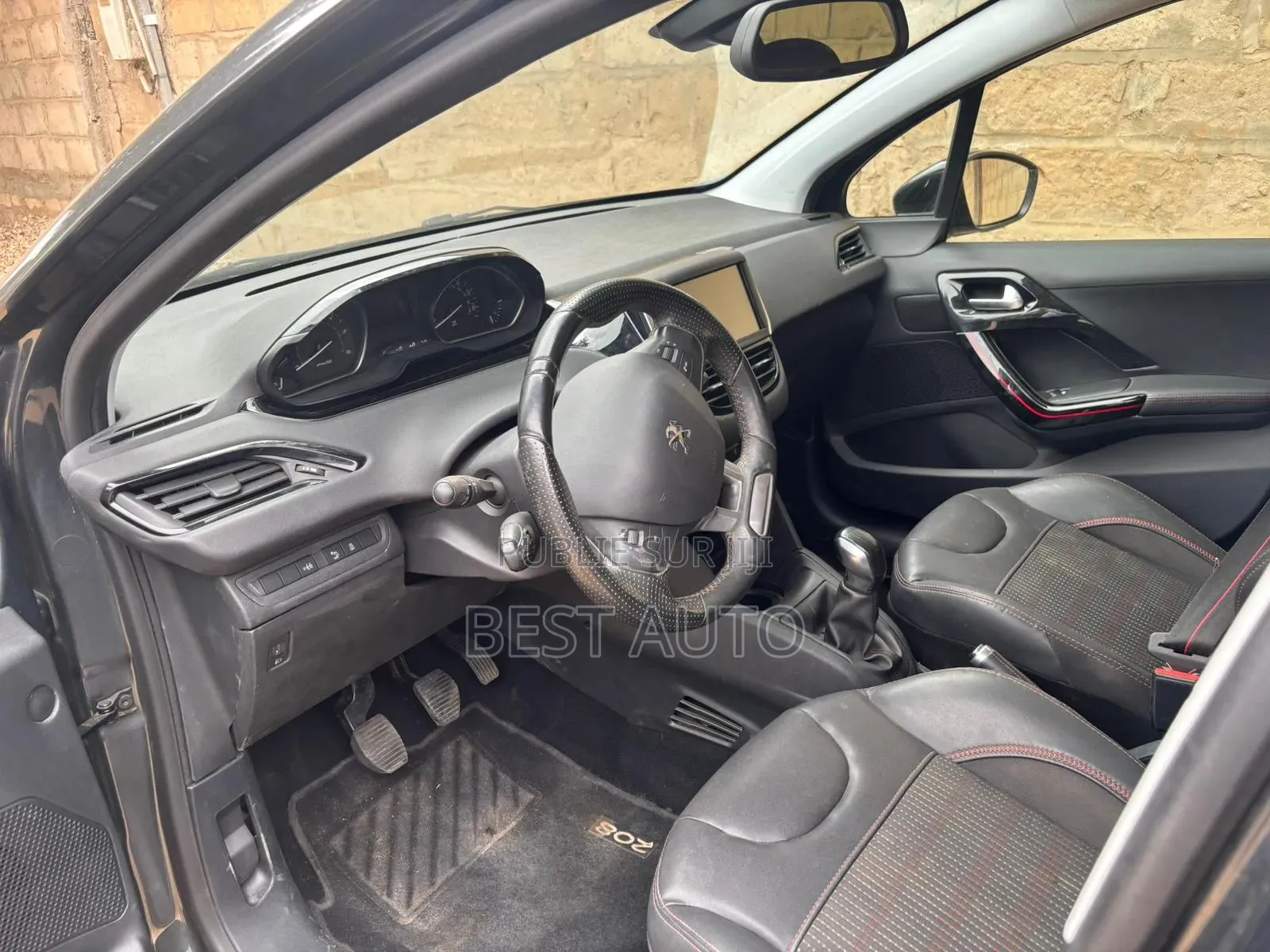 PEUGEOT 208 2017 Gris