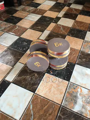 Paire D’Haltère Local : 6kg, 8kg, 10kg, 12kg Et 15kg.