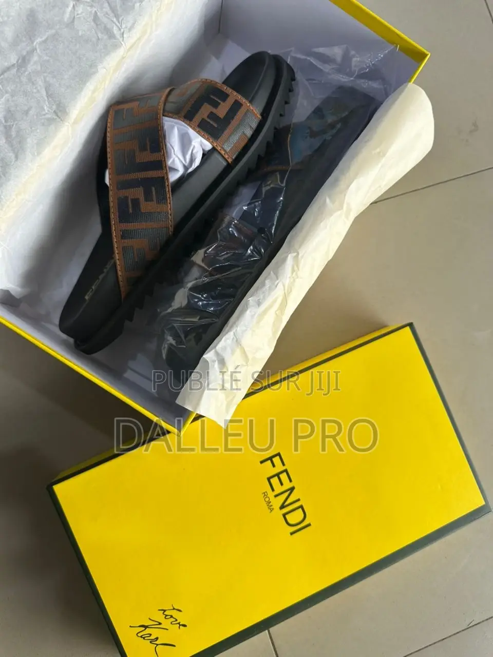 Sandales Fendi Roma Original