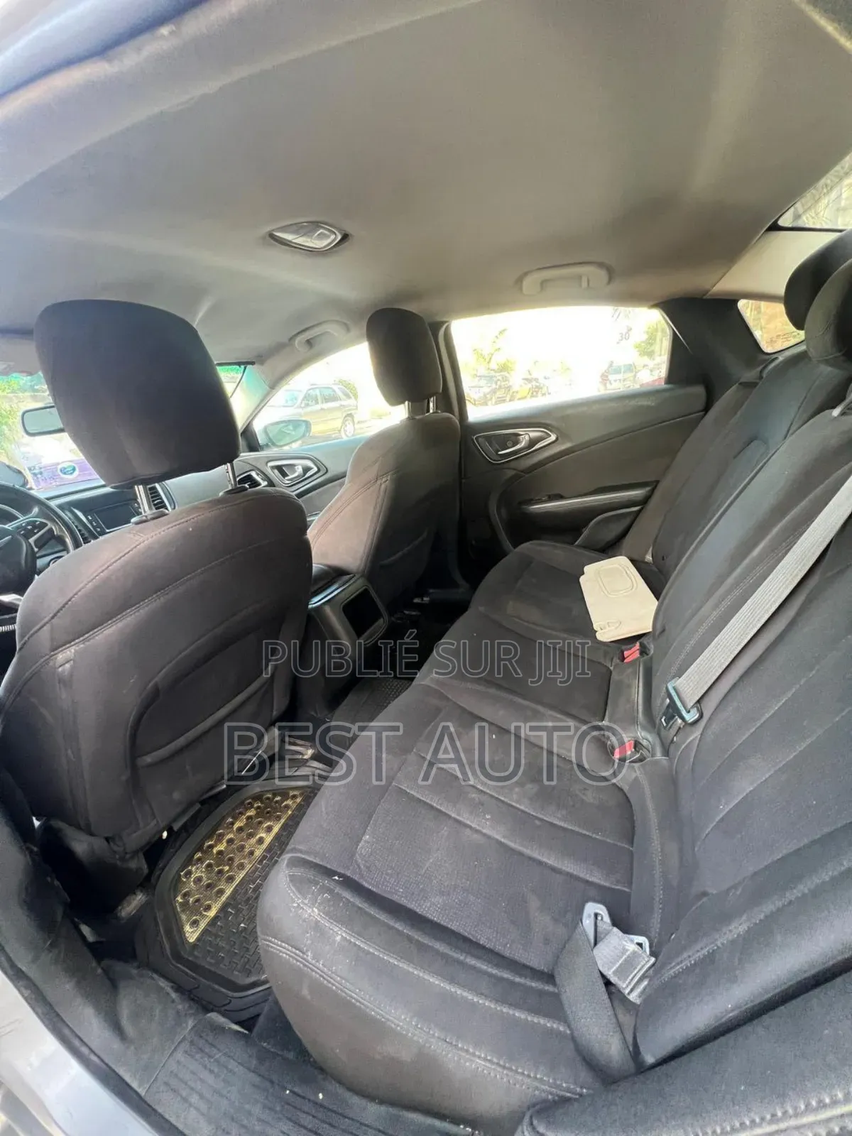 Chrysler 200 2015 Gris