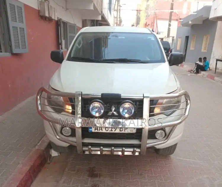 Mitsubishi L200 2020 Blanc