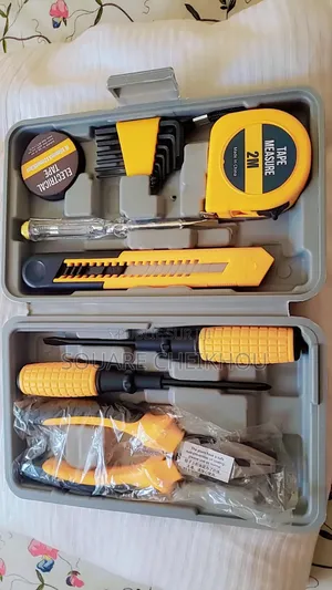 Photo - Boite À Outils Complet