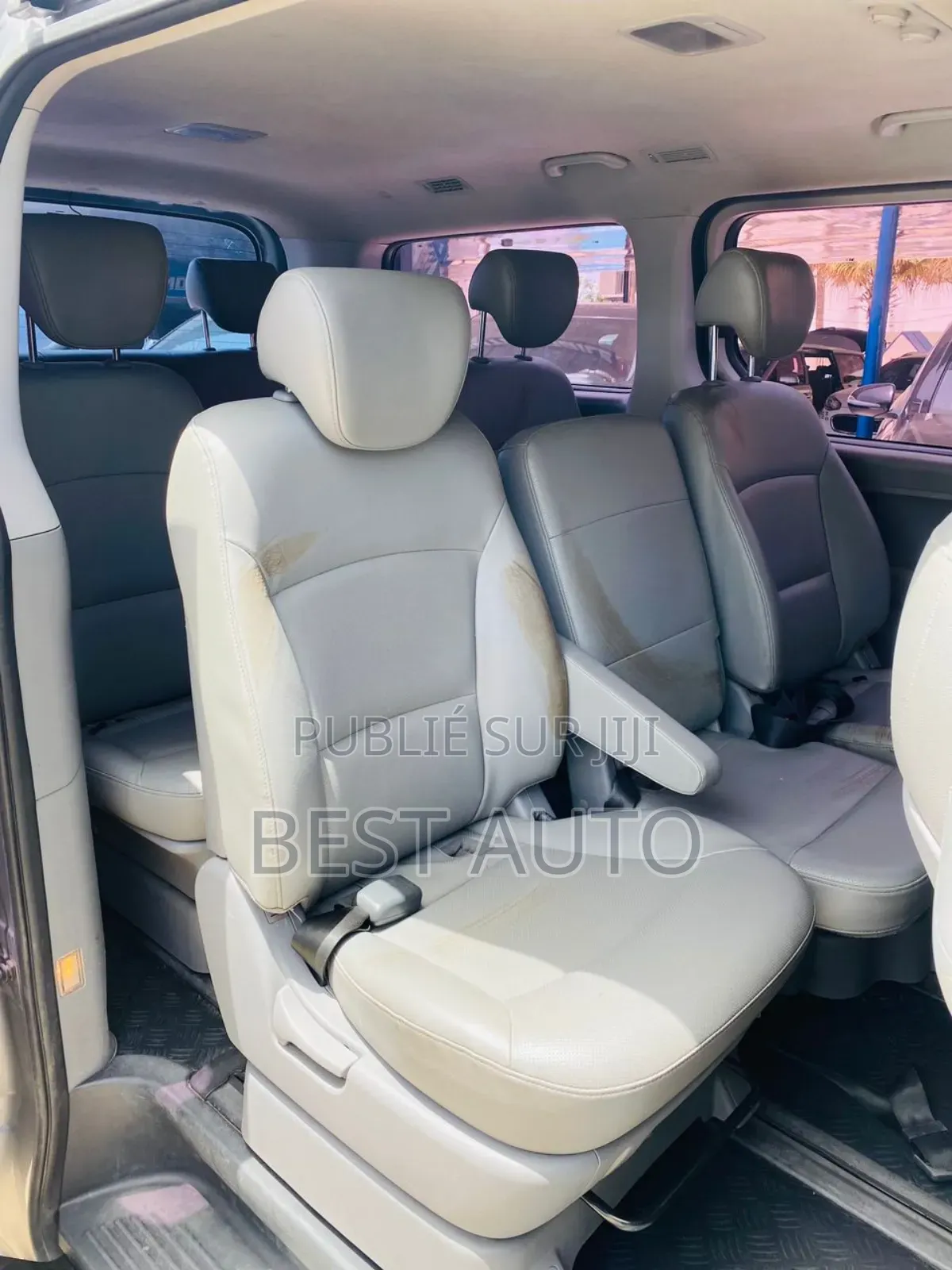 Hyundai Starex 2017 Gris