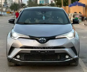 Photo - Toyota C-HR 2020 Gris