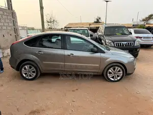 Ford Focus 2006 Gris