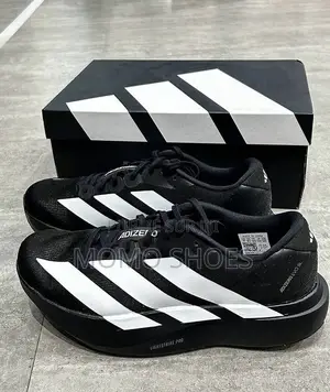 Photo - Adidas Adizero Neuves – Légèreté Performance Au Top