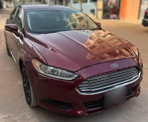 Ford Fusion Titanium 4dr Sedan AWD w/EcoBoost (2.0L 4cyl Turbo 6A) 2014