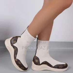 Photo - Chaussures Bottes