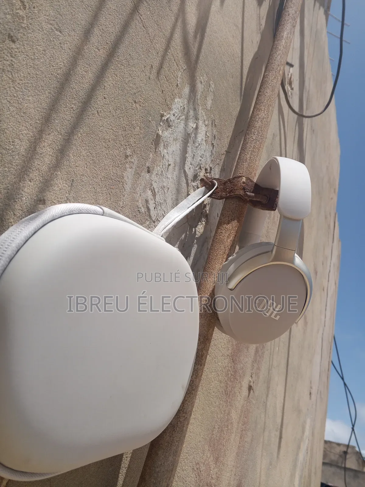 Casque JBL Tune M65 Avec Sacoche Puissant Et Chic