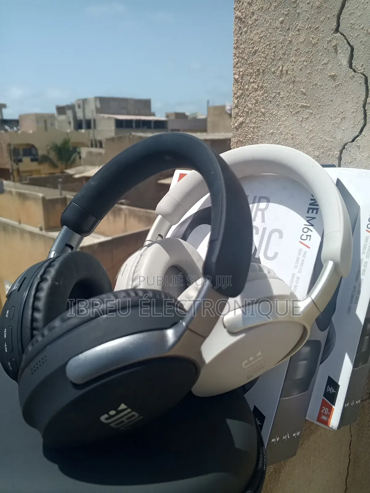 Casque JBL Tune M65 Avec Sacoche Puissant Et Chic