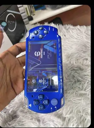 PSP Slim Neuf Dans Carton 32 Jeux Accessoires Complet