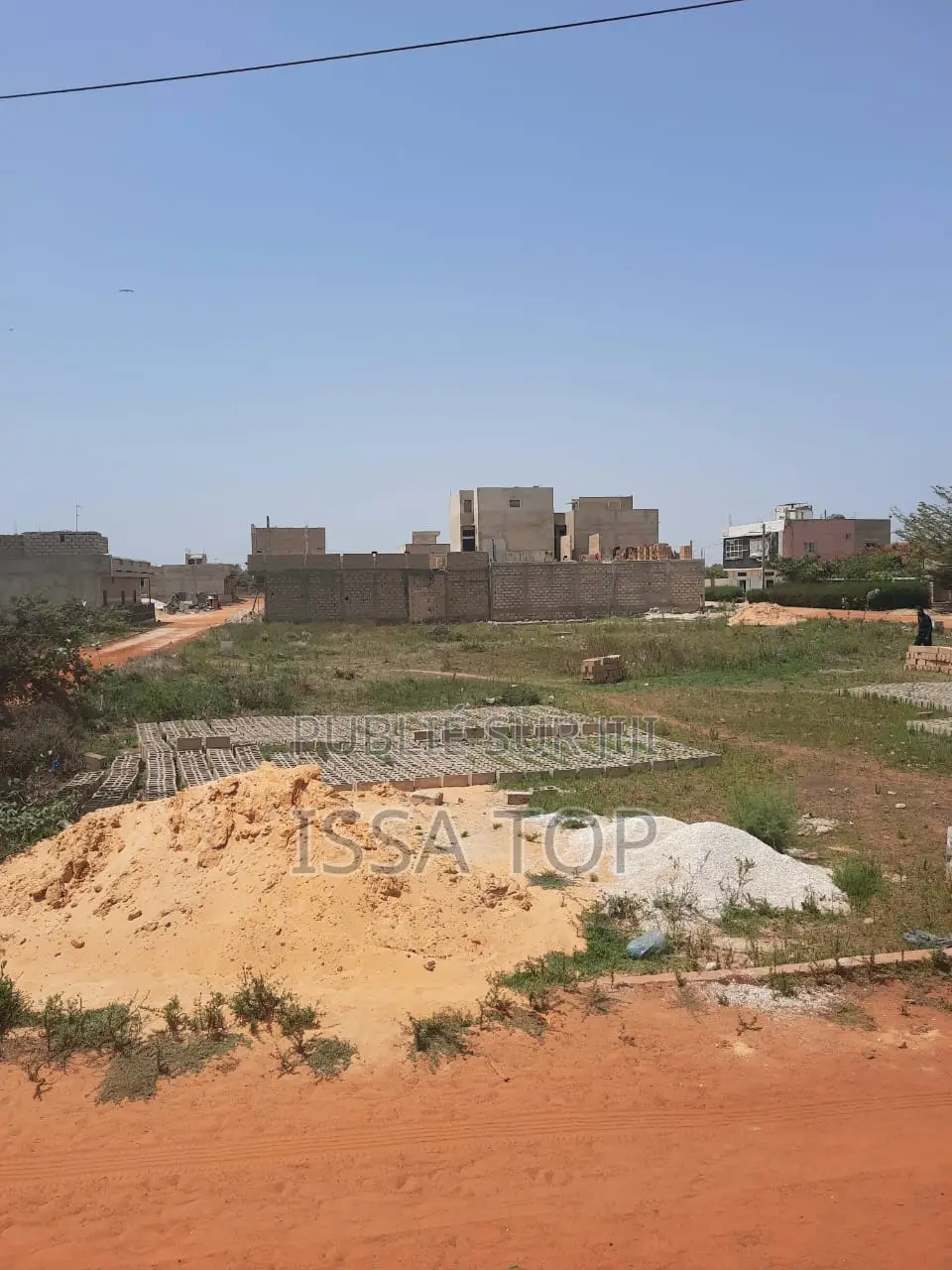 Terrain De 200m2 Titre Foncier Comico Bambilor