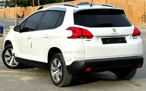 PEUGEOT 2008 2016 Blanc