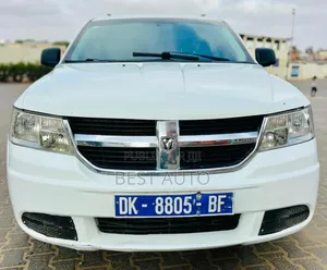 Photo - Dodge Journey 2012 Blanc