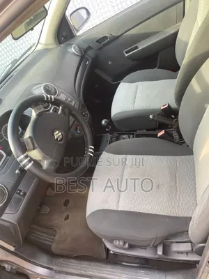 Suzuki Swift 2014 Gris