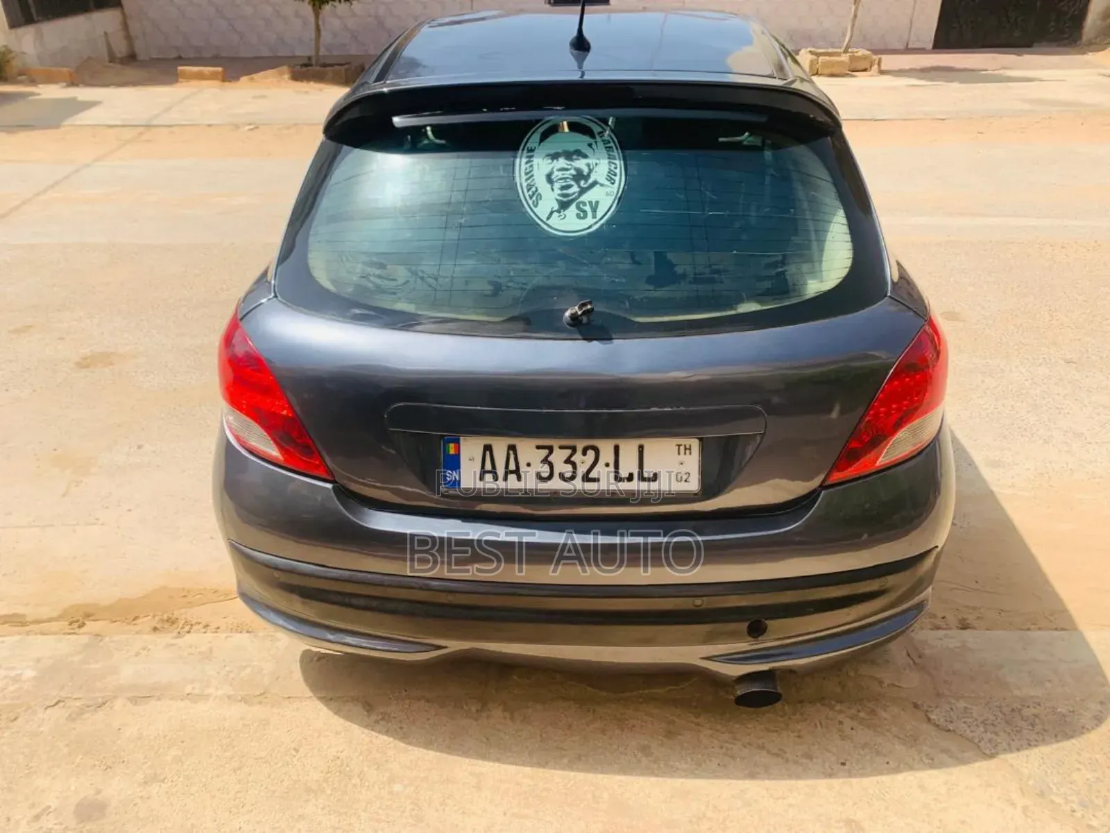 PEUGEOT 207 2010 Noir
