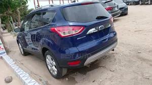 Ford Escape 2016 Bleu