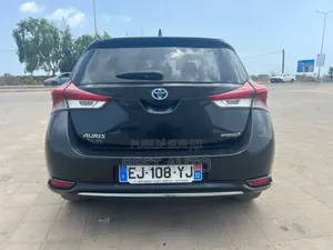 Toyota Auris 2017 Noir
