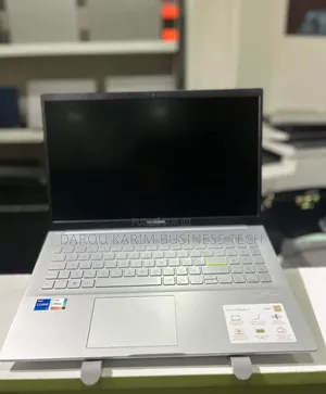 Photo - New Asus VivoBook 15 X505BA 16GB Intel Core I7 SSD 512GB