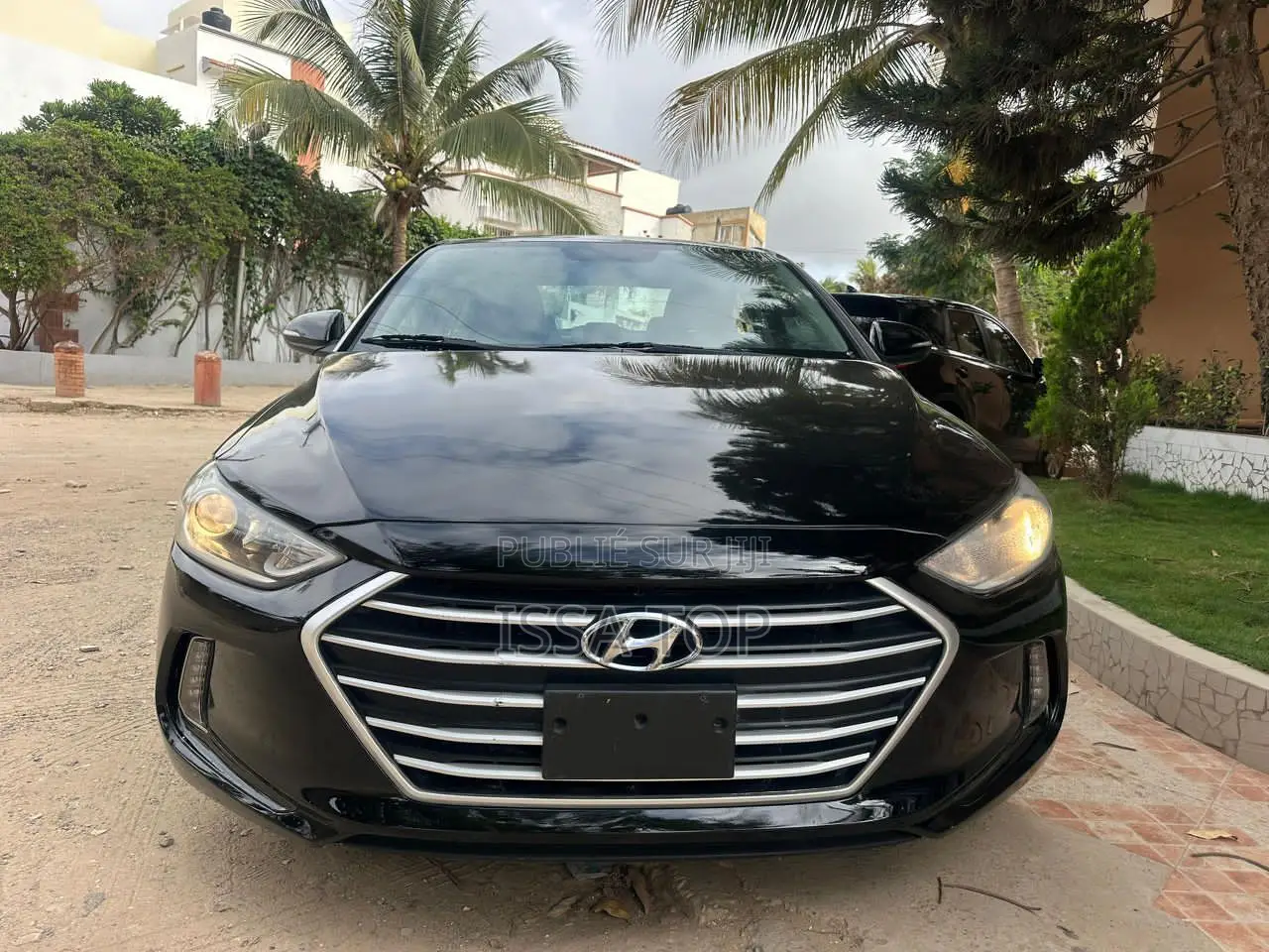 Hyundai Elantra 2018 Black