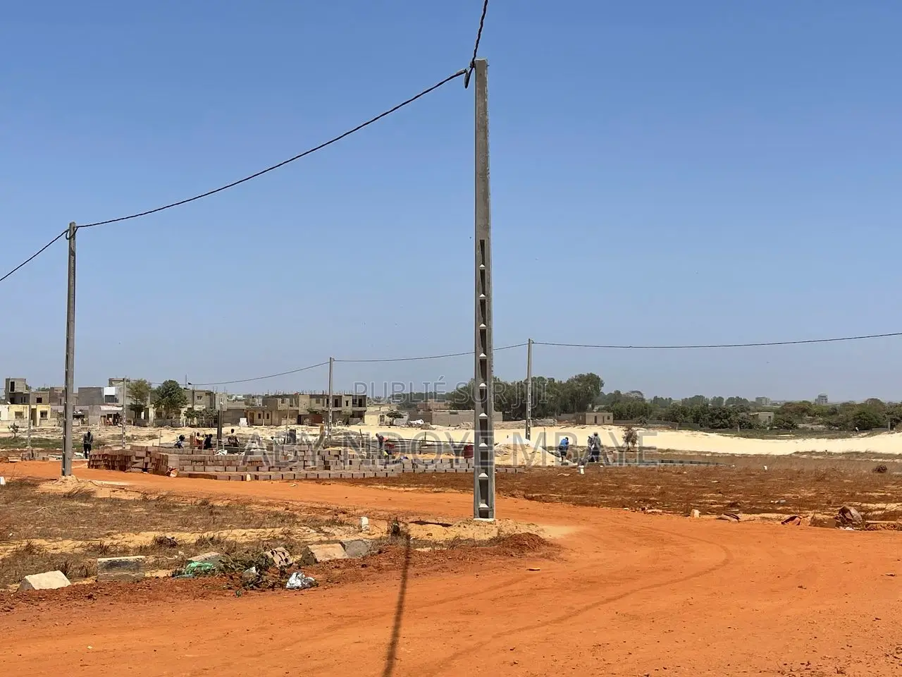 Des Terrains a Vendre a Tivaoune Peulh