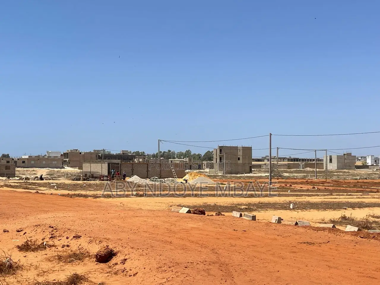 Des Terrains a Vendre a Tivaoune Peulh