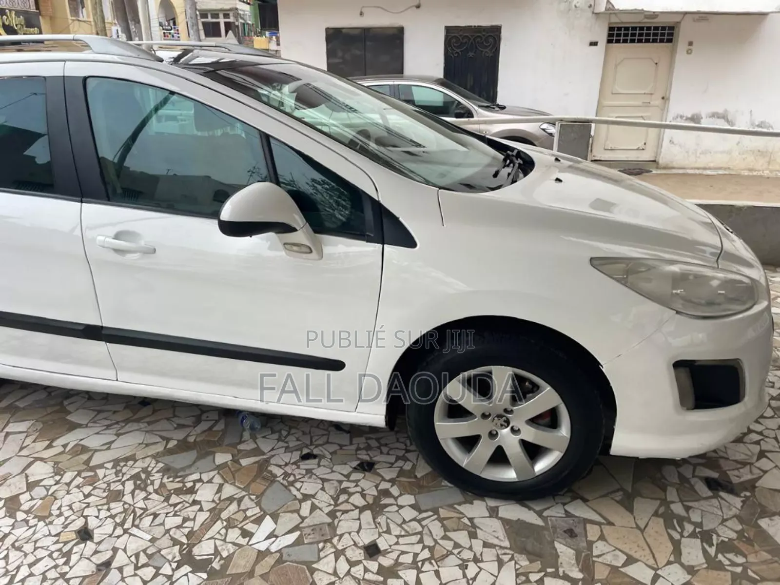PEUGEOT 308 2012 Blanc