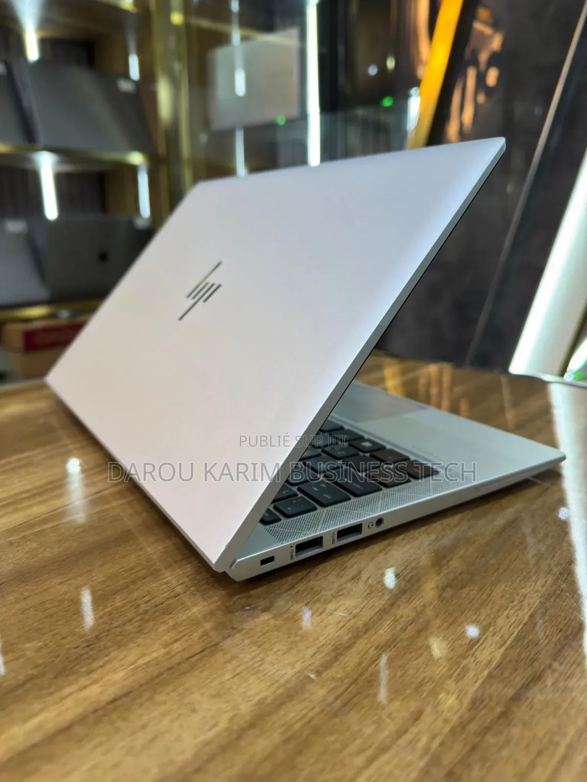 New HP EliteBook 830 G8 16GB Intel Core I5 SSD 256GB