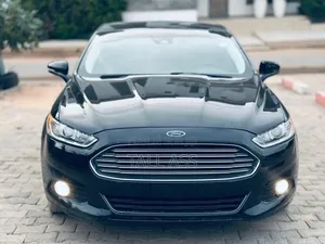 Photo - Ford Fusion Titanium FWD 2016 Noir