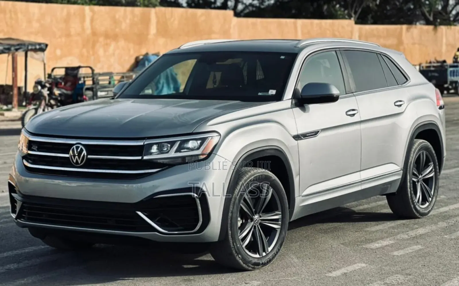 Volkswagen Atlas 3.6L SE w/Technology 2021 Gris