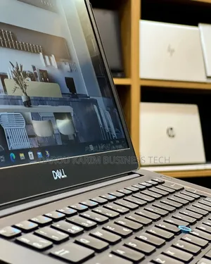 New Ordinateur Portable Dell Latitude 7490 16GB Intel Core I5 SSD 256GB